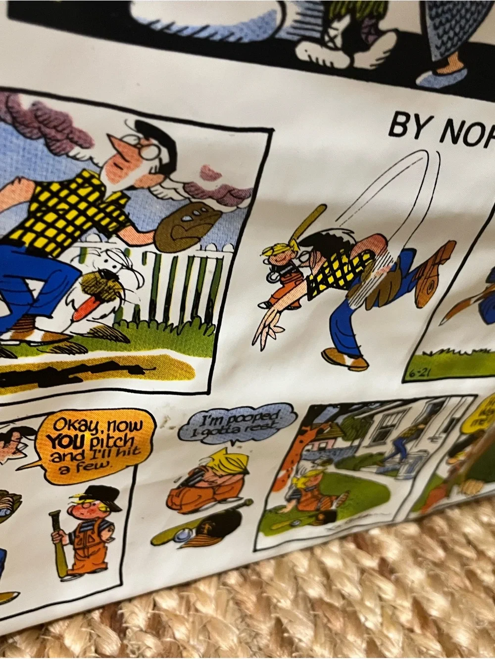 Comic-Strip Print Duffel Bag - Navy Trim